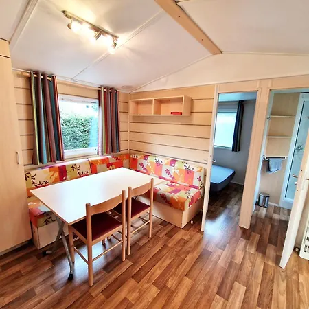 Mobile Home Zum Traeumen Beim Europa-Park Boofzheim Exterior photo